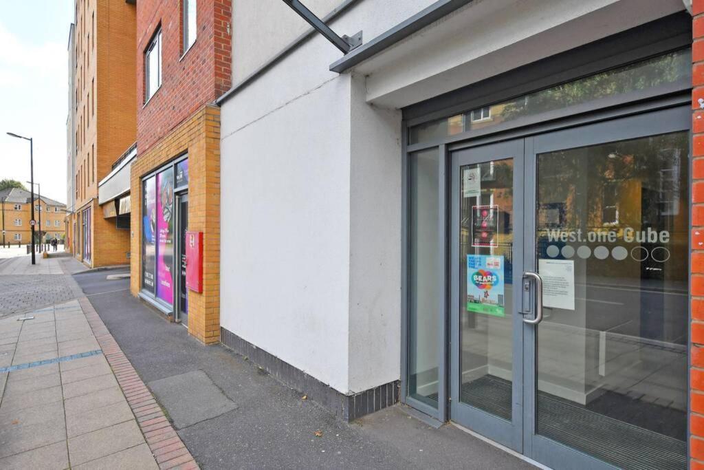 Modern, City Centre, Studio Apartment With Free Wifi, Gym Access, Netflix - West One Sheffield Exterior photo